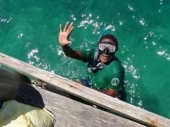 My colleage Rose, snorkelling for the first time... dugong totem nao :)